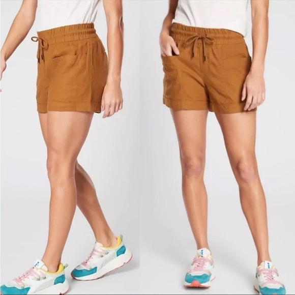 Athleta Pants - Athleta Cabo 100% Linen 4" Short in Toasted Ochre Size 6
